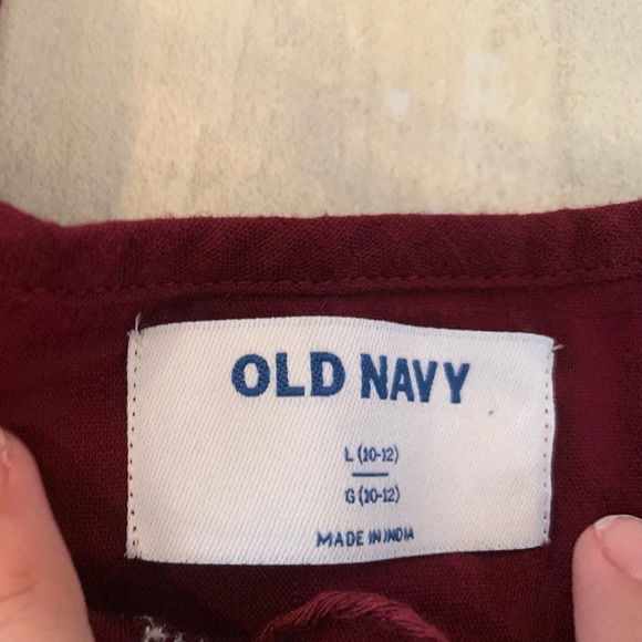 Old Navy Burgundy Tunic Top - Size 10-12 - Picture 3 of 5